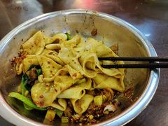 -爱骅裤带面馆(东木头市店)