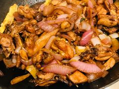 -胡须佬鸡煲四季火锅店(石厦西村直营店)