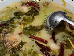 -江渔儿酸菜鱼(万科东荟城店)