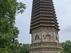 -玲珑塔公园