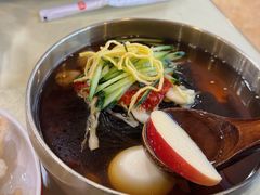 -服务大楼冷面(延大店)