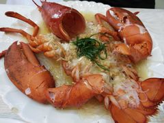 清蒸波斯大龙虾-覃记海鲜美食餐厅