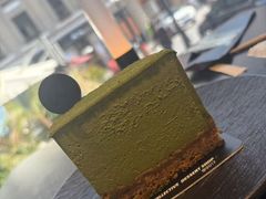 -W COLLECTIVE  DESSERT SHOP