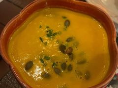 南瓜汤配黑松露及烤菌菇-TOMATITO(无限极荟店)