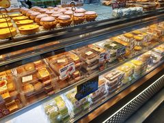 -鲍师傅糕点(江苏路店)