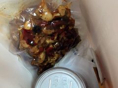 -鑫记婆婆兔·成都特产·兔头手撕兔(太古里店)