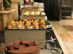 -圣丰索菲特·2 On 988 Café 自助餐厅