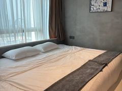 -芷迹江景酒店(五一广场汇景城店)