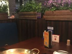 -重庆爽翻天老火锅(临平万达广场店)
