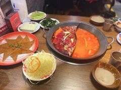 -萍姐火锅·公路夜市(武汉首店)