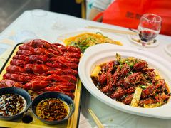 -肥肥虾庄·金牌油焖大虾(沙湖店)