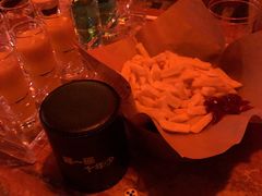 -Helens海伦司小酒馆(复旦大学店)