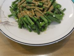 -鲁南仔·滕州炒鸡(经三路店)
