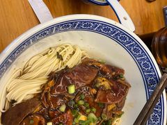 -沪西老弄堂面馆(定西路店)