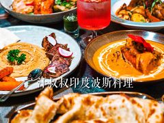 -梅龙镇广场