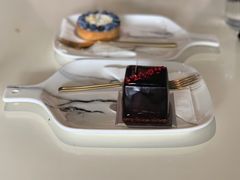 -UNI UNI(环亚凯瑟琳店)