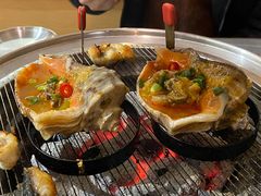 -围炉肉舍•炭烤活鳗•丹东海鲜烤肉(步行街店)