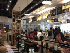 大堂-新一番三文鱼寿司(红城湖店)