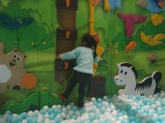 -蒙特利亲子乐园