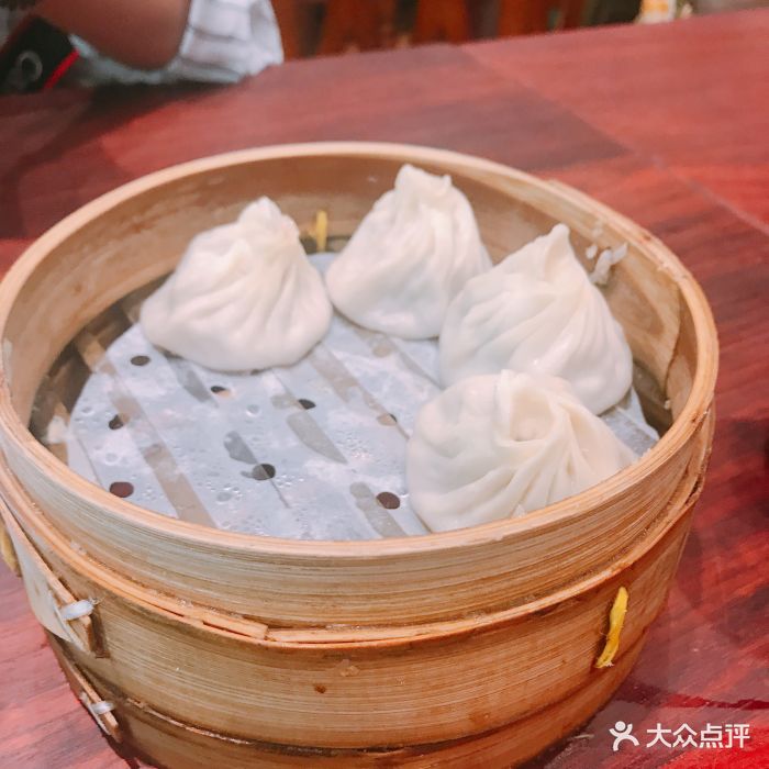 富春小笼(愚园路店)-小笼包-菜-小笼包图片-上海美食-大众点评网