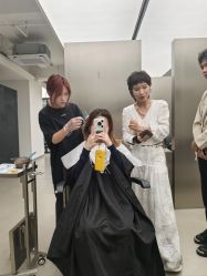 -斑斓色彩沙龙