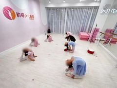 -韵姿少儿舞蹈(北外滩校区)