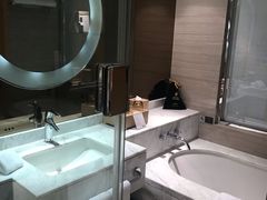 -上海中航虹桥机场泊悦酒店