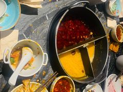 -热火朝天鲜切牛肉火锅(南强街巷店)