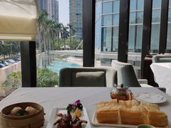 靠窗位-海湾壹品·粤菜·早茶·烤鸭(拱北店)