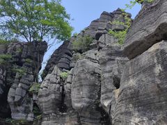 -梭布垭石林景区
