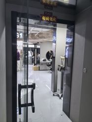 -宫铭烫发染发接发店