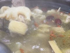 -濠轩阁特色生蚝火锅(水湾路店)
