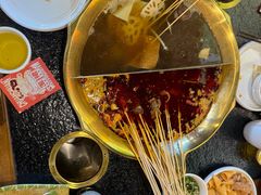 -永發發串串火锅馆·烧烤·大排档(传媒大学店)