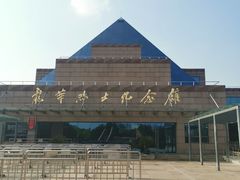 -上海市龙华烈士陵园