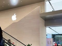 -Apple零售店(玄武湖店)