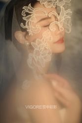 -雪中彩影婚纱摄影·微光艺术中心