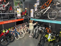 -迪卡侬(西三旗店)