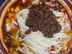 -小谭豆花(西大街店)