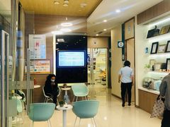 -维乐口腔(美维云门诊陆家嘴店)