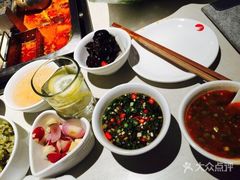 -海底捞火锅鲜切牛肉主题店(长寿路店)