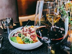 -wineapp葡萄酒餐吧(外滩金融中心店)