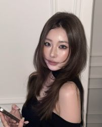 -明天见·化妆造型工作室