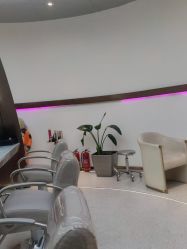 -In Style Hair Salon
