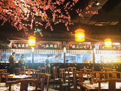大堂-卢大鲜鱼头捞饭(美利广场店)
