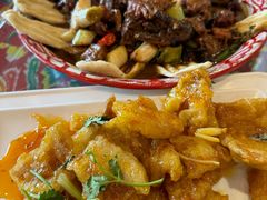 -闯关东东北农家菜(崂山石老人店)