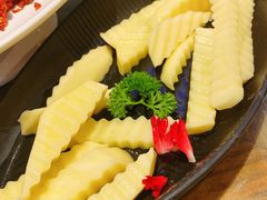 -老房老舍重庆火锅(假日城市店)