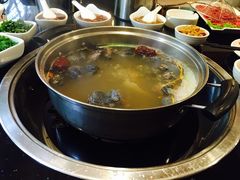 -丫丫汤膳打边炉(宏府408坊店)