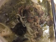 酸菜肥牛面-东园小馆·早茶·淮扬小炒(三盛广场店)