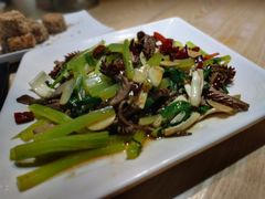 -三猫黑鱼花(南大店)