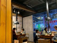 大堂-万兴佳烤肉·长白山老味道(东岸里店)